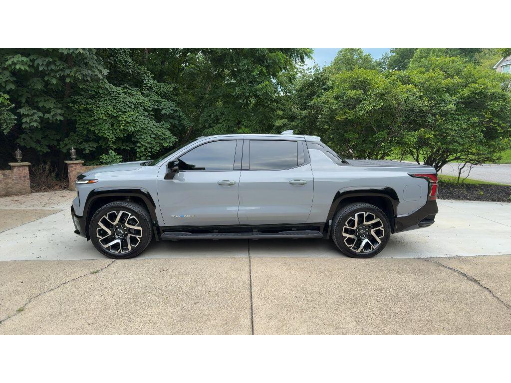 chevrolet silverado ev 2025 1GC402EL6SU407011 image chevrolet silverado ev 2025 1GC402EL6SU407011 image